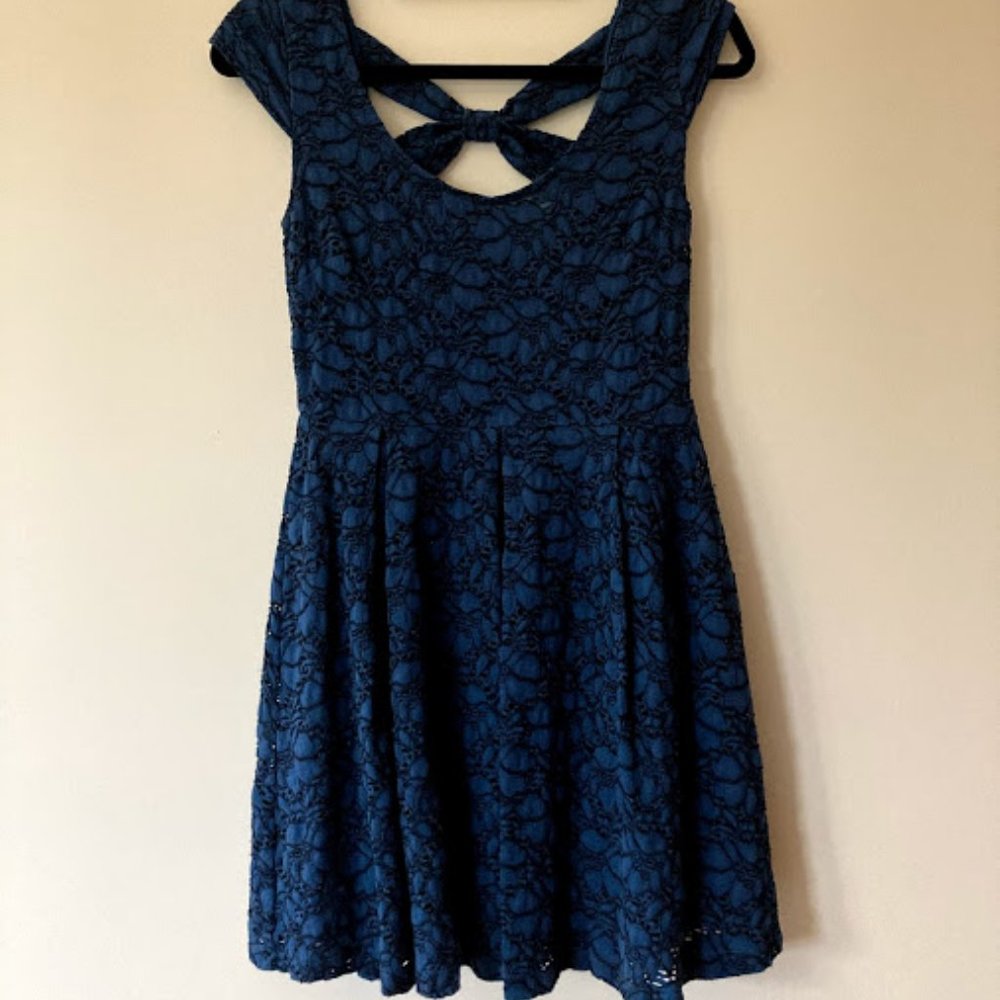 Jessica Simpson Dress